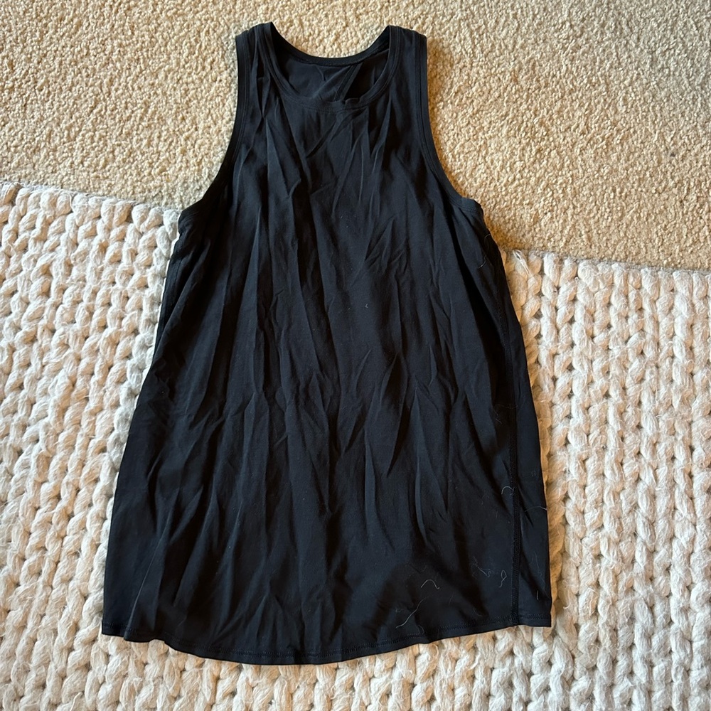 Lululemon black tie back tank size small